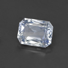 1.51캐럿 천연 푸르스름한 화이트 사파이어, 에메랄드 컷, 7×5.3 mm, VS