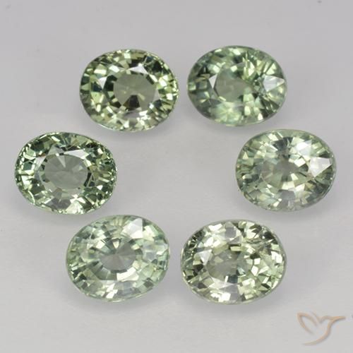 4.06ctw 자연스러운 Medium Light Green 사파이어, 타원형, VVS-VS