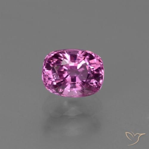 1.40ct 자연스러운 분홍빛이 도는 보라색 사파이어, 방석, VS