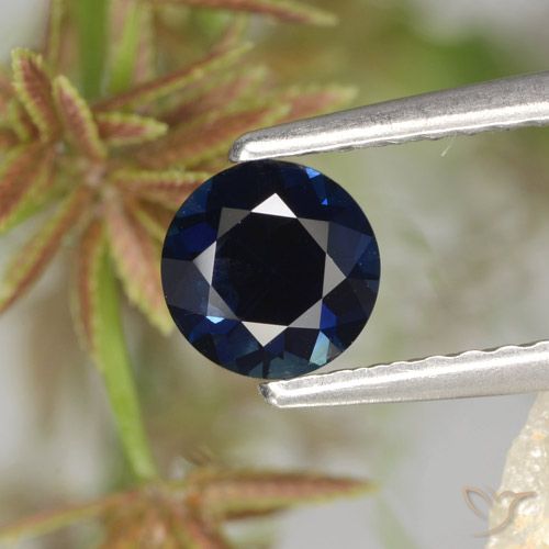 0.62ct 자연스러운 네이비 블루 사파이어, 둥근, VS