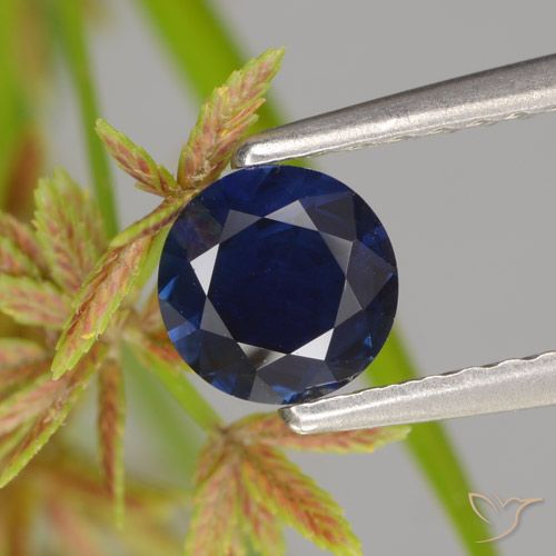 0.58ct 자연스러운 트와일라잇 블루 사파이어, 둥근, VVS