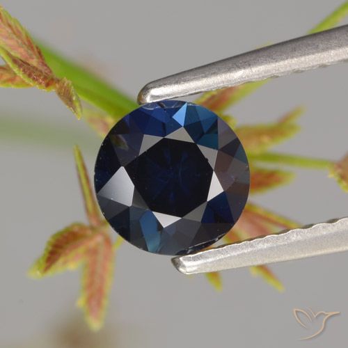 0.66ct 자연스러운 네이비 블루 사파이어, 둥근, VVS
