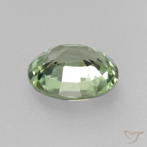 0.76캐럿 천연 Medium Light Green 사파이어, 타원형, VVS-VS