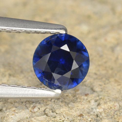 0.56ct 자연스러운 네이비 블루 사파이어, 둥근, VS