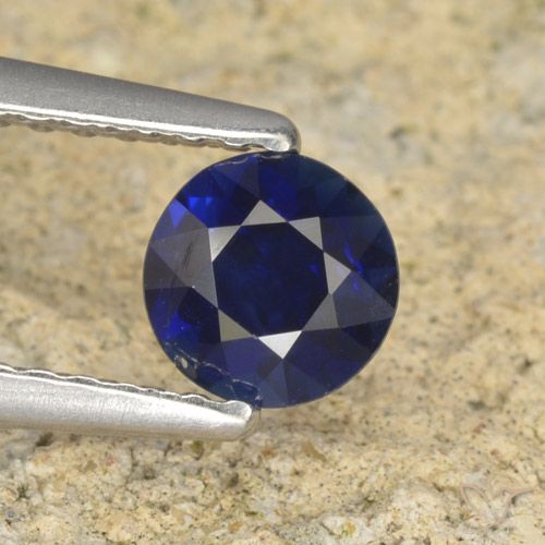 0.60ct 자연스러운 진한 파란색 사파이어, 둥근, VS