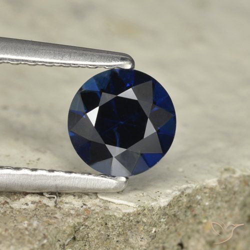 0.70ct 자연스러운 트와일라잇 블루 사파이어, 둥근, VVS-VS