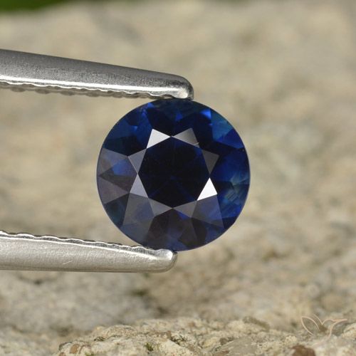 0.71ct 자연스러운 진한 파란색 사파이어, 둥근, VVS