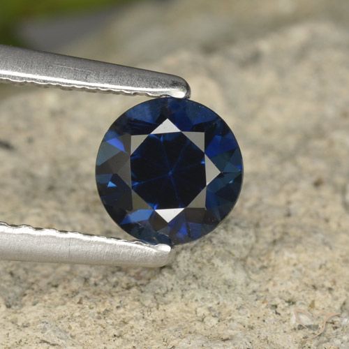 0.62ct 자연스러운 진한 파란색 사파이어, 둥근, VVS