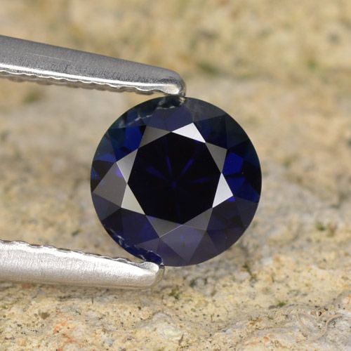 0.63ct 자연스러운 진한 파란색 사파이어, 둥근, VVS-VS
