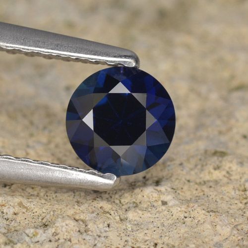 0.58ct 자연스러운 진한 파랑 사파이어, 둥근, VVS
