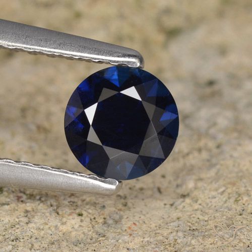 0.56ct 자연스러운 진한 파랑 사파이어, 둥근, VVS