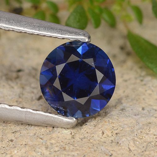 0.68ct 자연스러운 네이비 블루 사파이어, 둥근, VS