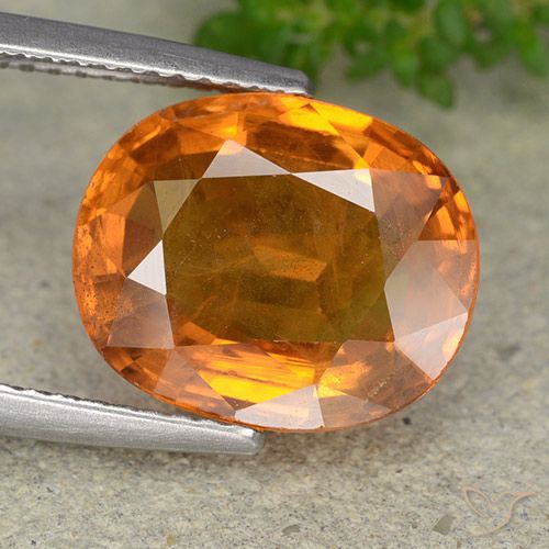 6.70ct 자연스러운 미디엄 다크 오렌지 사파이어, 타원형, VS-SI