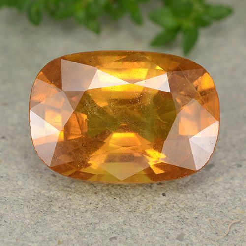 6.35ct 자연스러운 딥 오렌지-골드 사파이어, 방석, VS-SI