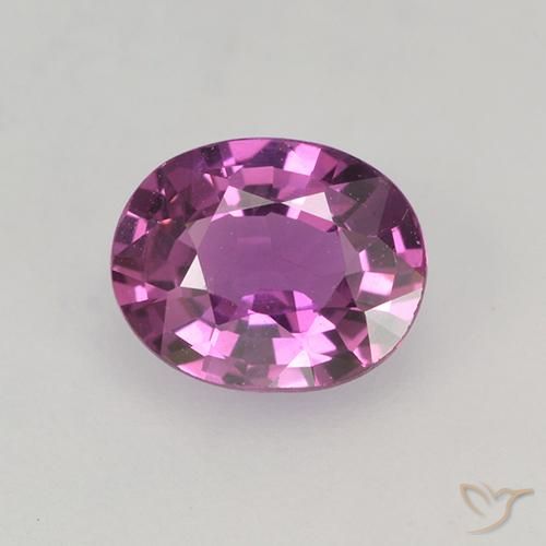 0.68ct 자연스러운 강렬한 분홍빛이 도는 보라색 사파이어, 타원형, VVS