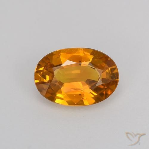 0.72ct 자연스러운 딥 오렌지-골드 사파이어, 타원형, VVS