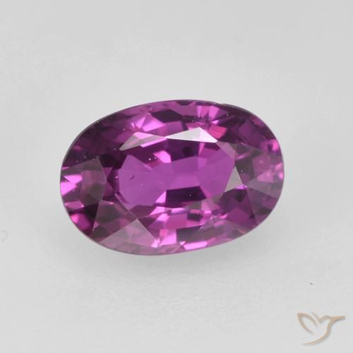 0.73ct 자연스러운 일렉트릭 마젠타 사파이어, 타원형, VS