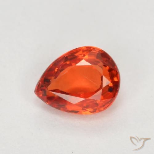 0.37ct 자연스러운 미디엄 레드 사파이어, 배 모양, VS