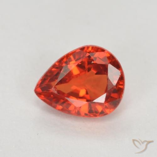 0.39ct 자연스러운 밝은 크림슨 레드 사파이어, 배 모양, VS