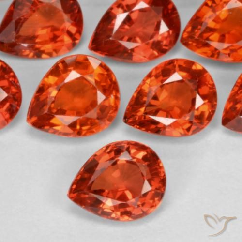 0.43ct 자연스러운 파이어 레드 사파이어, 배 모양, VVS-VS