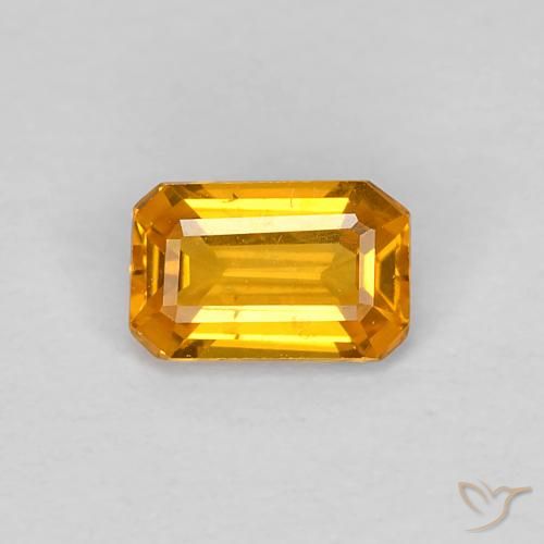 0.46ct 자연스러운 금 사파이어, 에메랄드 컷, VVS