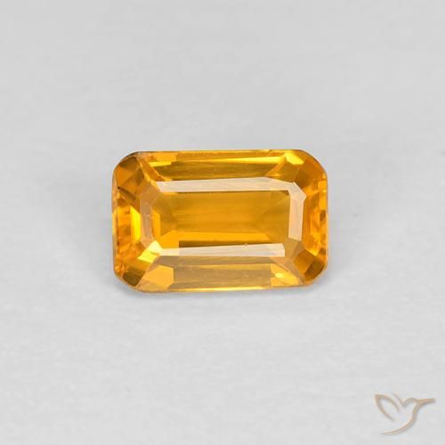 0.38ct 자연스러운 딥 골든 오렌지 사파이어, 에메랄드 컷, VVS