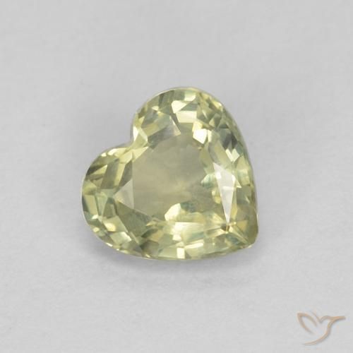 0.45ct 자연스러운 황록색 사파이어, 마음, VVS-VS