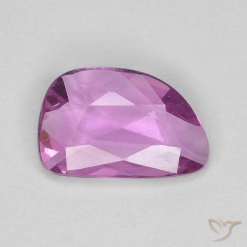 0.57ct 자연스러운 강렬한 분홍빛이 도는 보라색 사파이어, 팬시한, VVS-VS