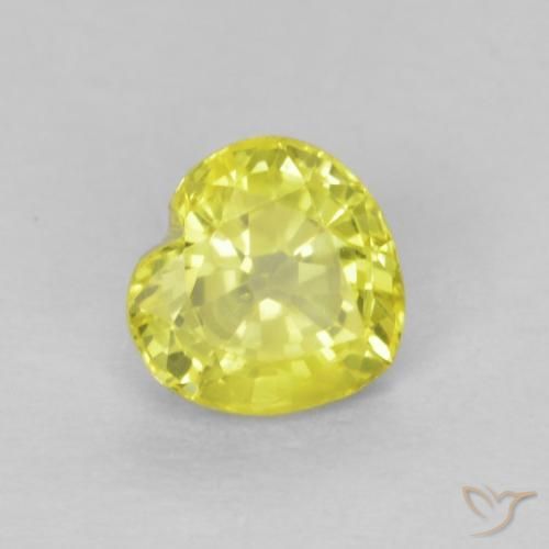 0.51ct 자연스러운 연노랑 사파이어, 마음, VS