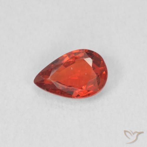 0.42ct 자연스러운 인텐스 레드 사파이어, 배 모양, VS