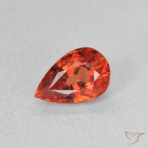 0.66ct 자연스러운 인텐스 레드 사파이어, 배 모양, VVS-VS