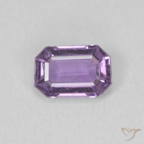 0.61ct 자연스러운 라이트 그레이프 퍼플 사파이어, 에메랄드 컷, VS