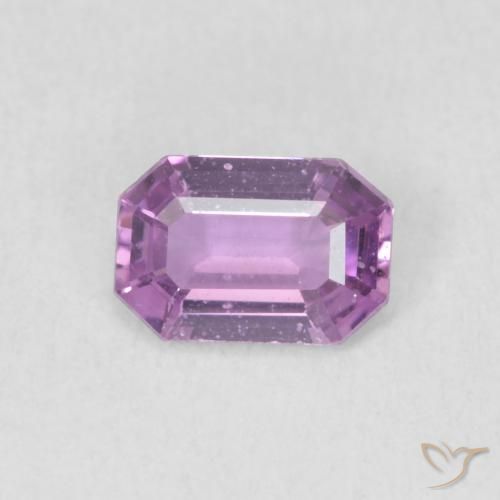 0.57ct 자연스러운 미디엄 퍼플 사파이어, 에메랄드 컷, VVS-VS