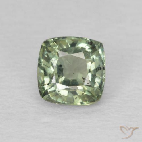 0.63ct 자연스러운 연한 초록색 사파이어, 방석, VS