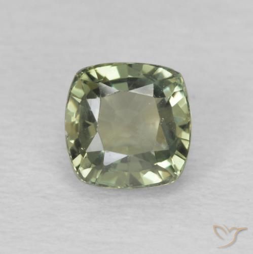 0.75ct 자연스러운 라이트 포레스트 그린 사파이어, 방석, VS