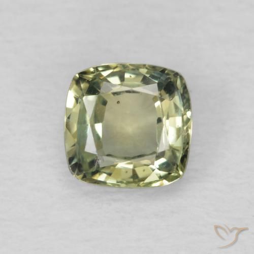 0.59ct 자연스러운 라이트 포레스트 그린 사파이어, 방석, VS
