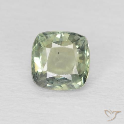 0.49ct 자연스러운 라이트 세이지 그린 사파이어, 방석, VS