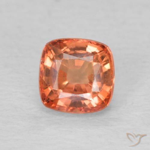0.65ct 자연스러운 미디엄 레드 사파이어, 방석, VVS