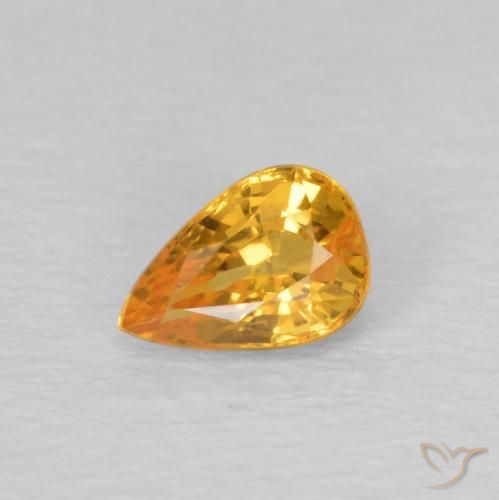 0.61ct 자연스러운 미디엄 오렌지 사파이어, 배 모양, VVS
