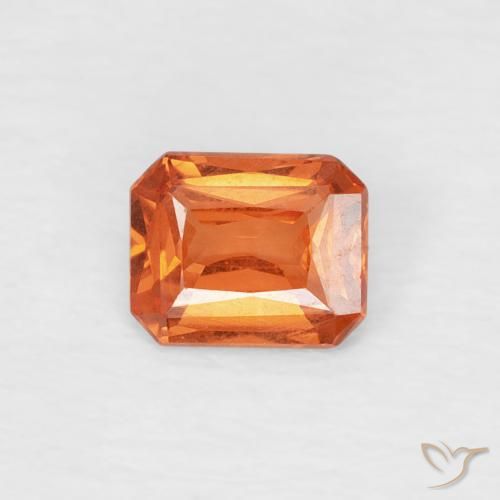 0.46ct 자연스러운 붉은 오렌지 사파이어, 에메랄드 컷, VVS