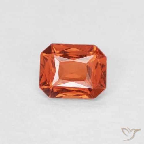 0.46ct 자연스러운 앰버 오렌지 사파이어, 에메랄드 컷, VVS