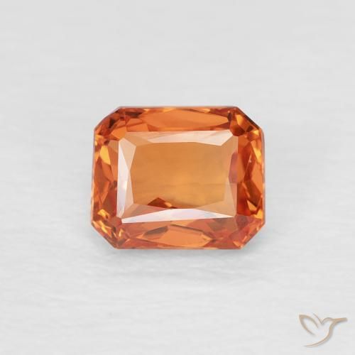 0.63ct 자연스러운 노란 오렌지 사파이어, 에메랄드 컷, VVS