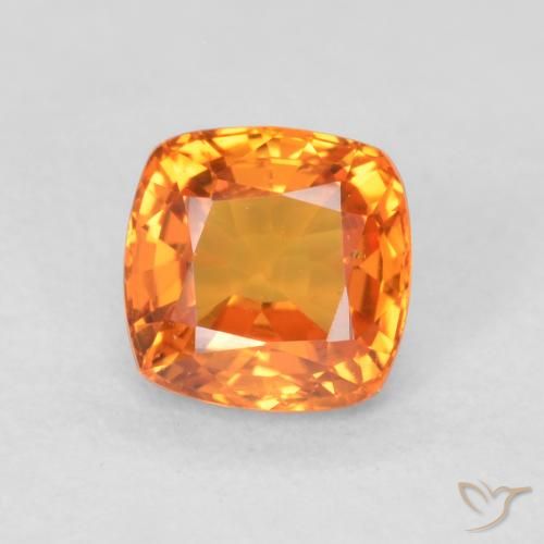 0.69ct 자연스러운 밝은 주황색 사파이어, 방석, VVS-VS