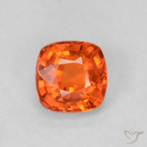0.51ct 자연스러운 파이어 오렌지 사파이어, 방석, VVS