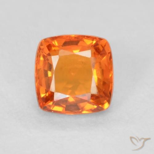 0.61ct 자연스러운 미디엄 오렌지 사파이어, 방석, VVS