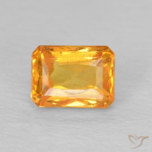 0.74ct 자연스러운 미디엄 오렌지 사파이어, 에메랄드 컷, VS