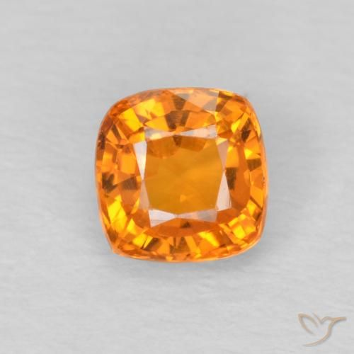 0.64ct 자연스러운 밝은 주황색 사파이어, 방석, VS
