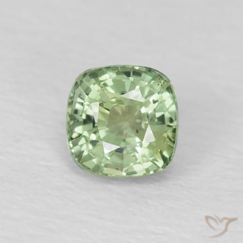0.59ct 자연스러운 옅은 녹색 사파이어, 방석, VS