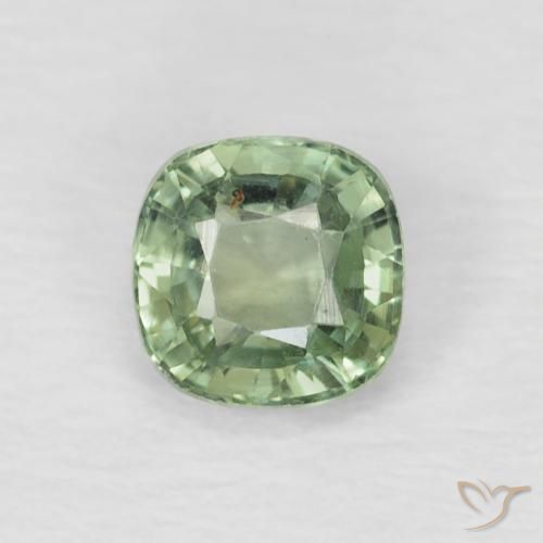 0.60ct 자연스러운 라이트 포레스트 그린 사파이어, 방석, VS