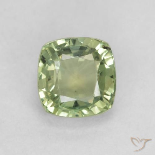 0.68ct 자연스러운 매우 밝은 세이지 그린 사파이어, 방석, VVS-VS